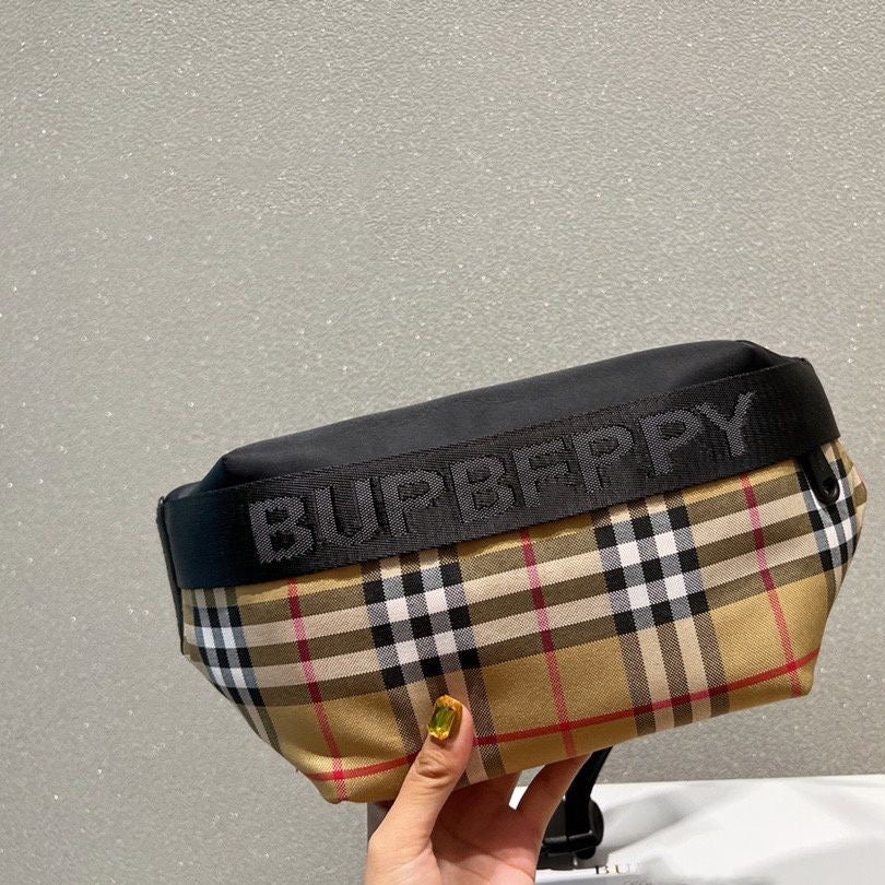 B Fashion chest bag fanny pack XC1823081802