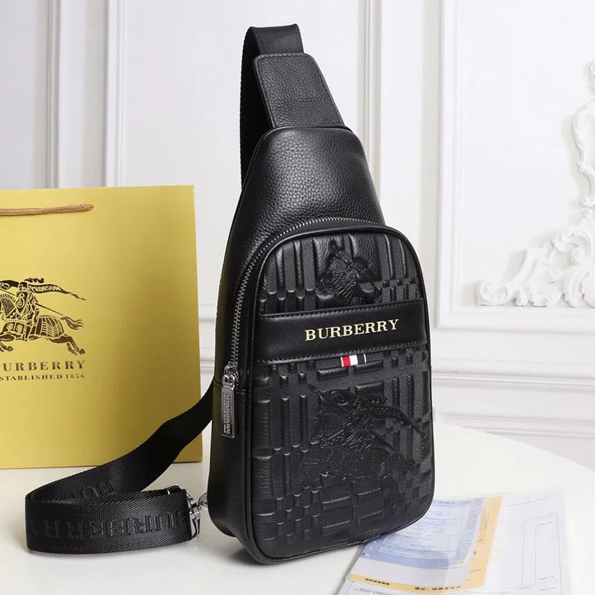 Men's new fashionable and versatile chest bag 1024073107