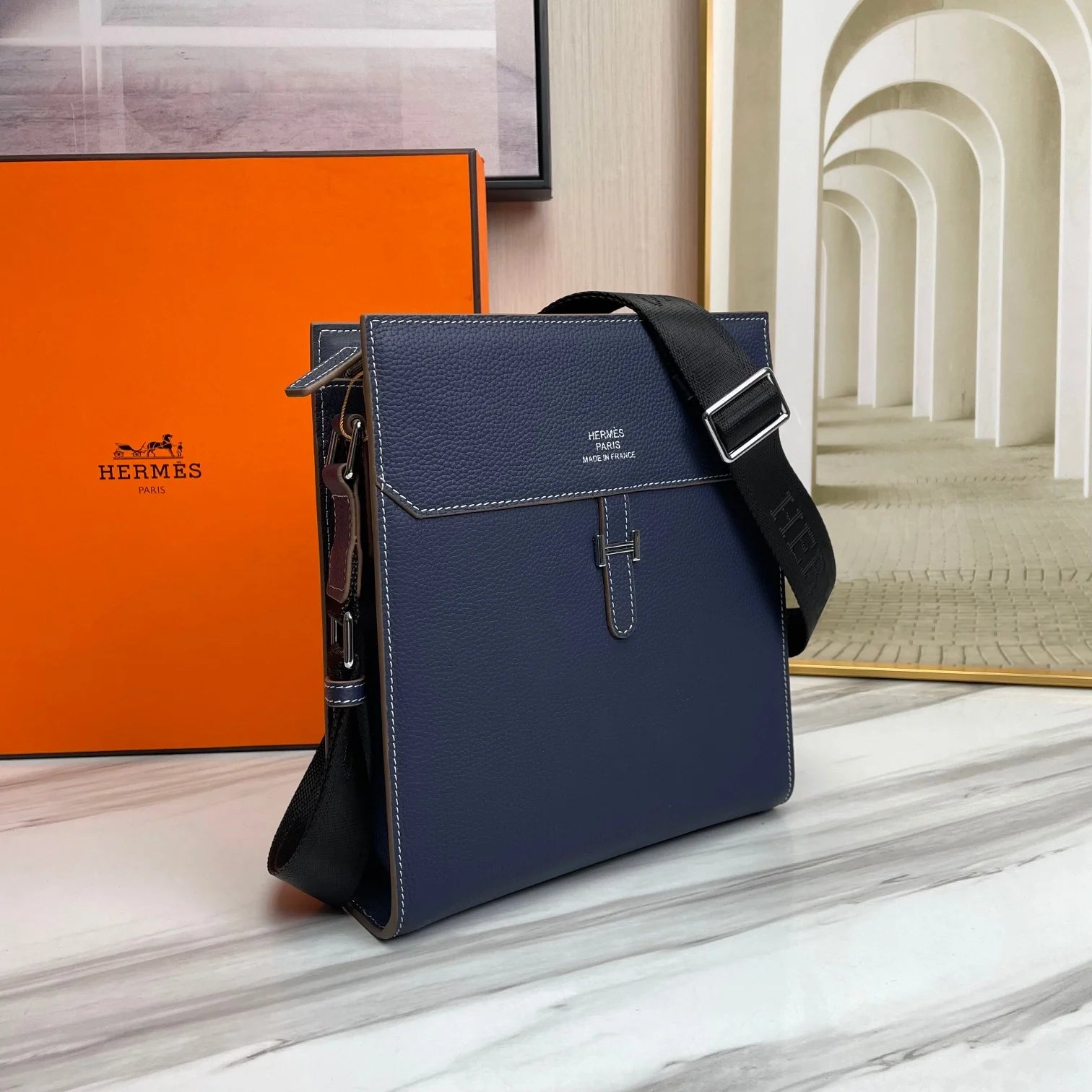 New versatile casual men's shoulder crossbody bag 1024071701