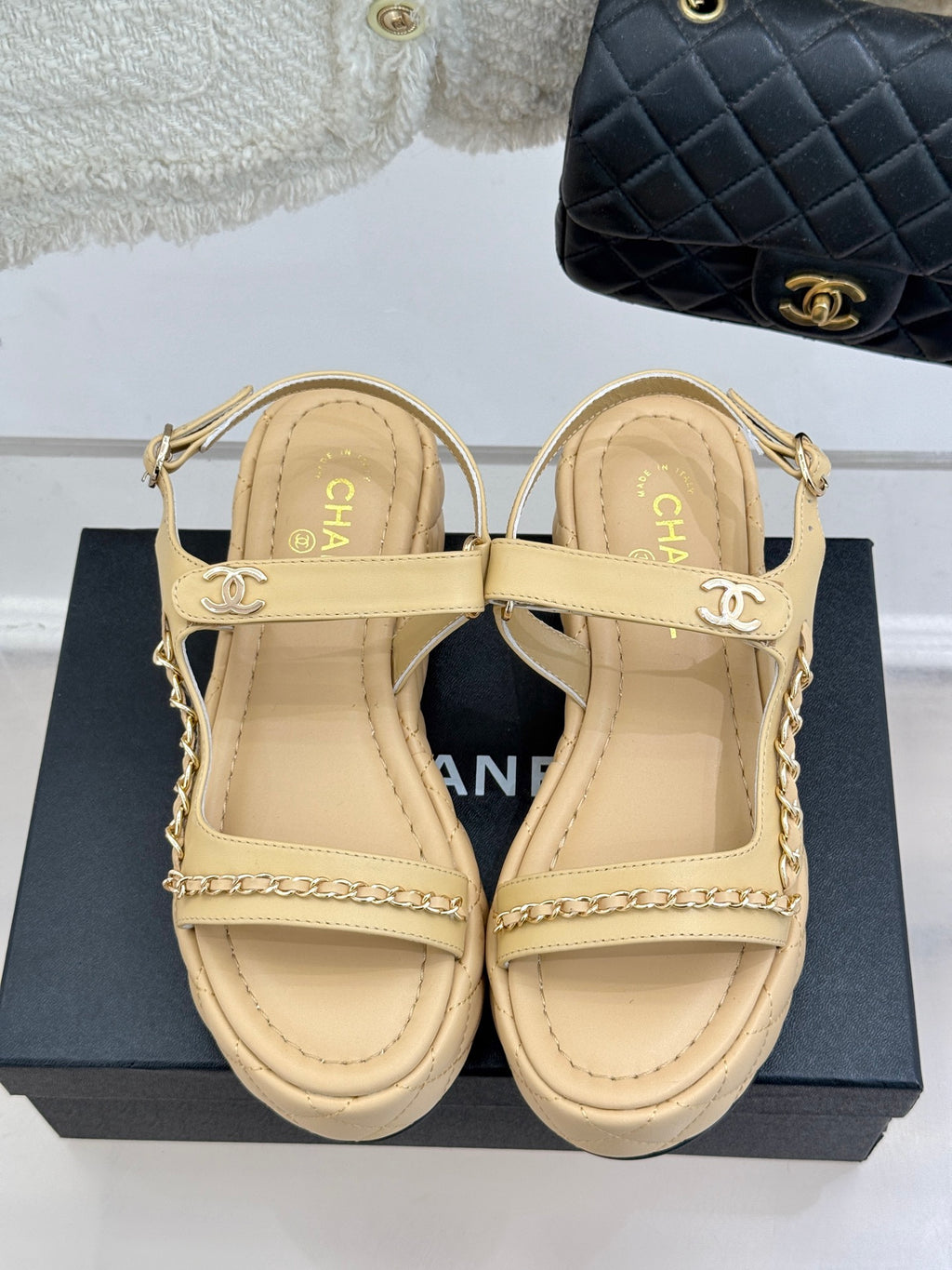 Diamond chain thick-soled platform sandals 0725031110