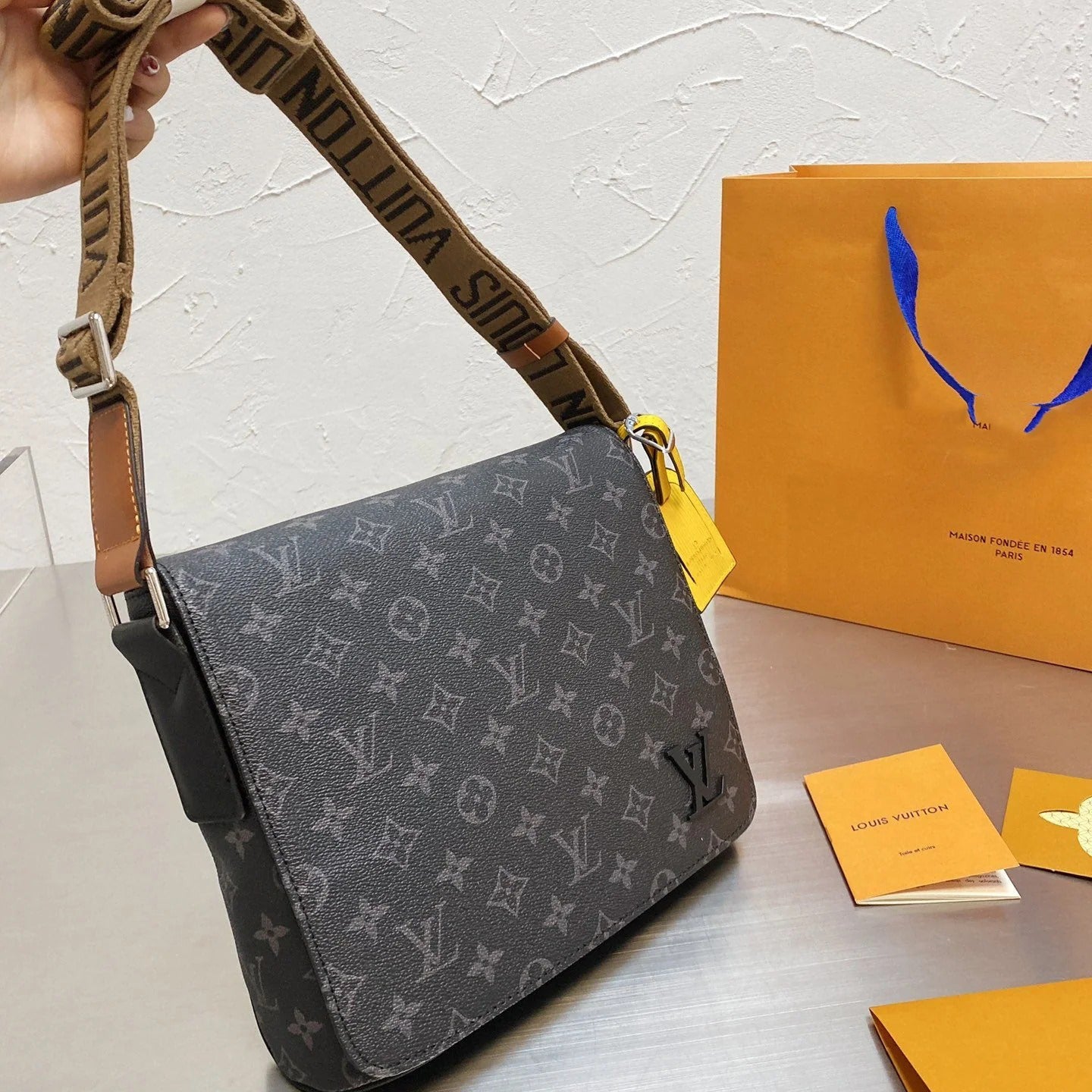 Designer Handbags V XC0723072811