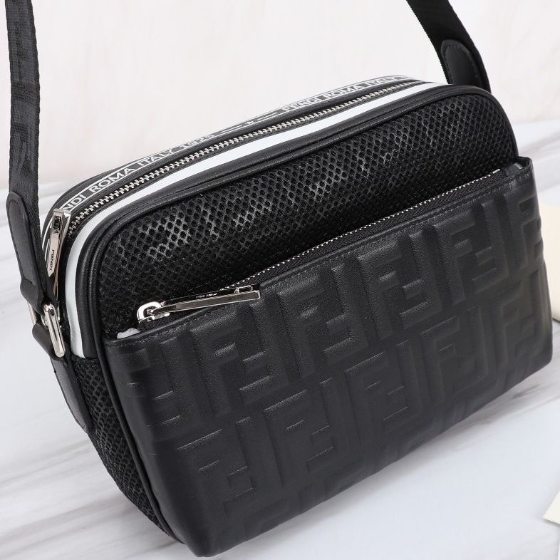 Fashionable and versatile casual high-end men's bag PD10042124