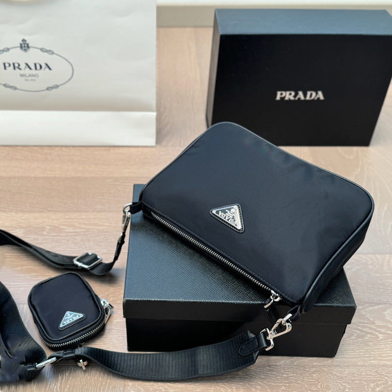 P 2-in-1 Crossbody Bag 1024112102
