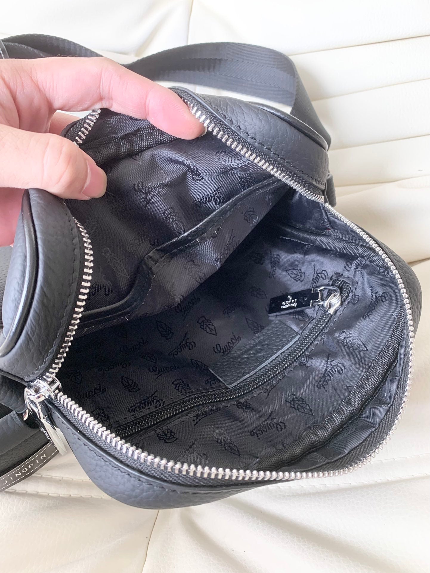 G fashion single-shoulder crossbody bag 0725061810