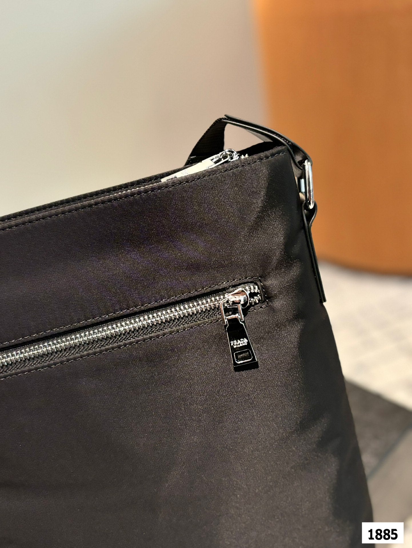 P nylon label shoulder bag 0724110702