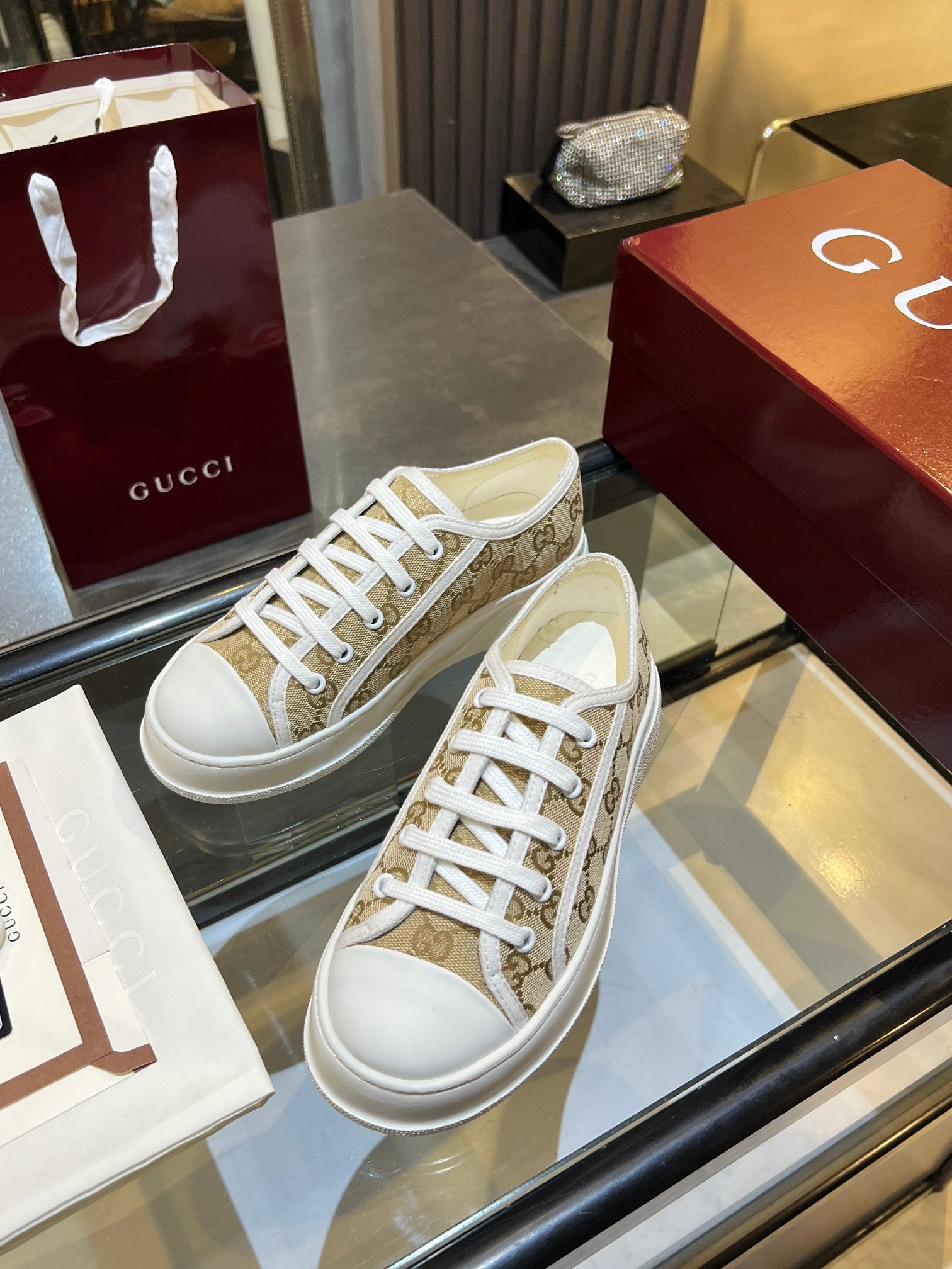 G New Height-Increasing Thick-Soled Couple Casual Shoes 0726090319