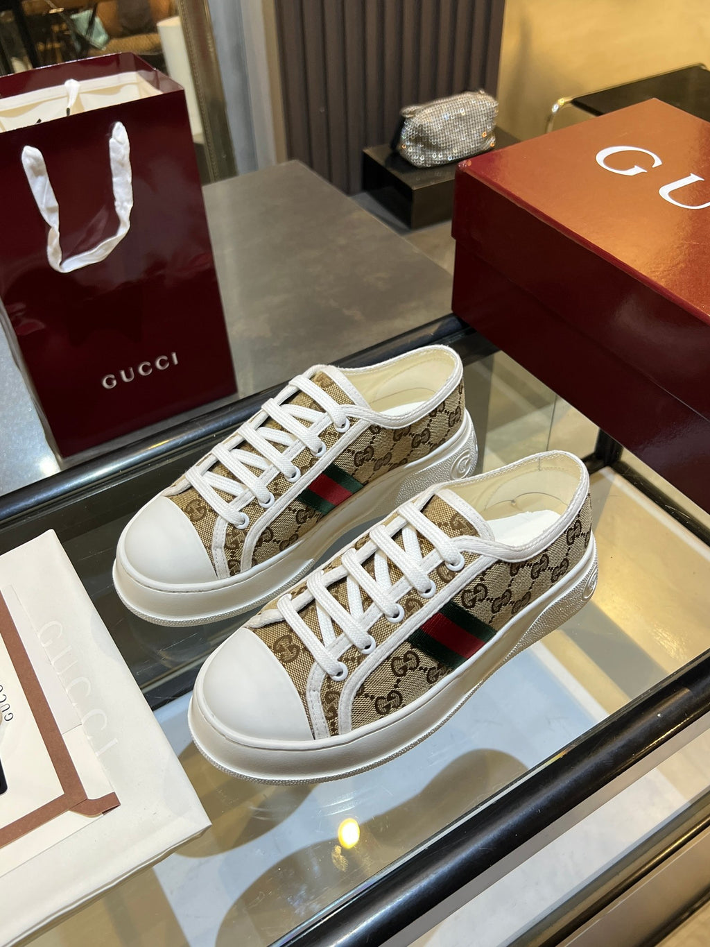 G New Height-Increasing Thick-Soled Couple Casual Shoes 0726090313
