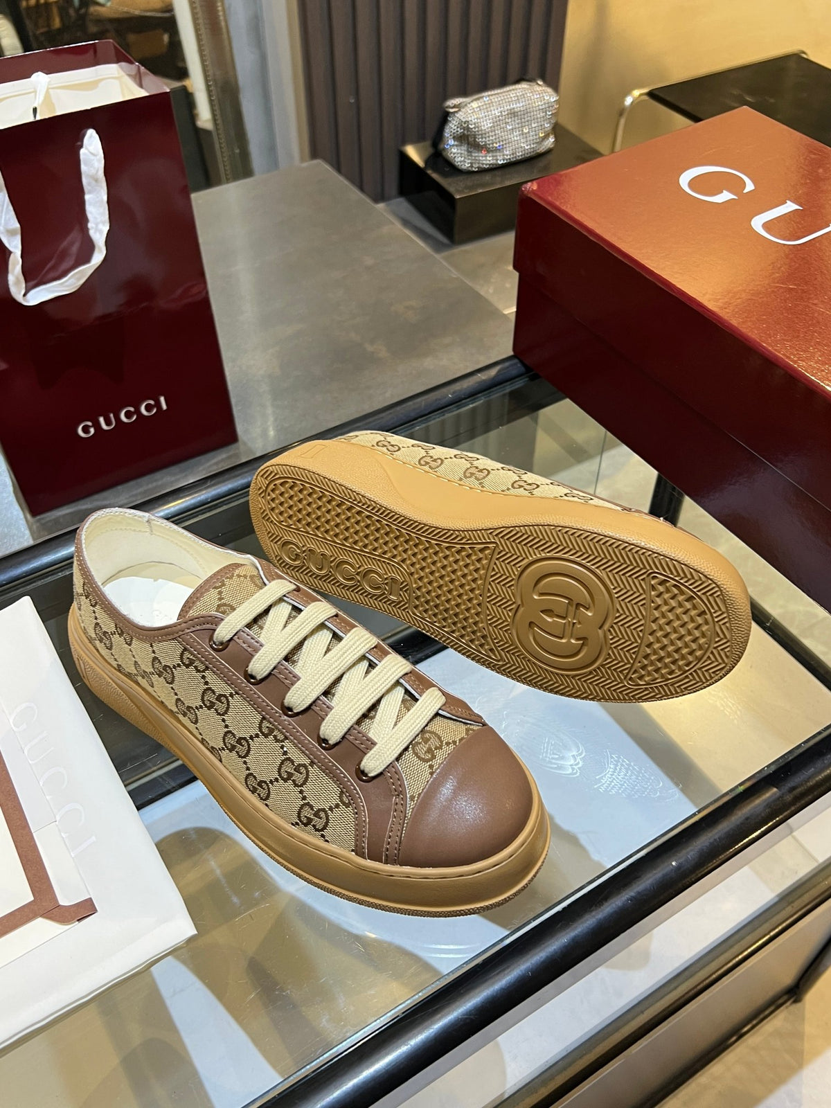 G New Height-Increasing Thick-Soled Couple Casual Shoes 0726090306