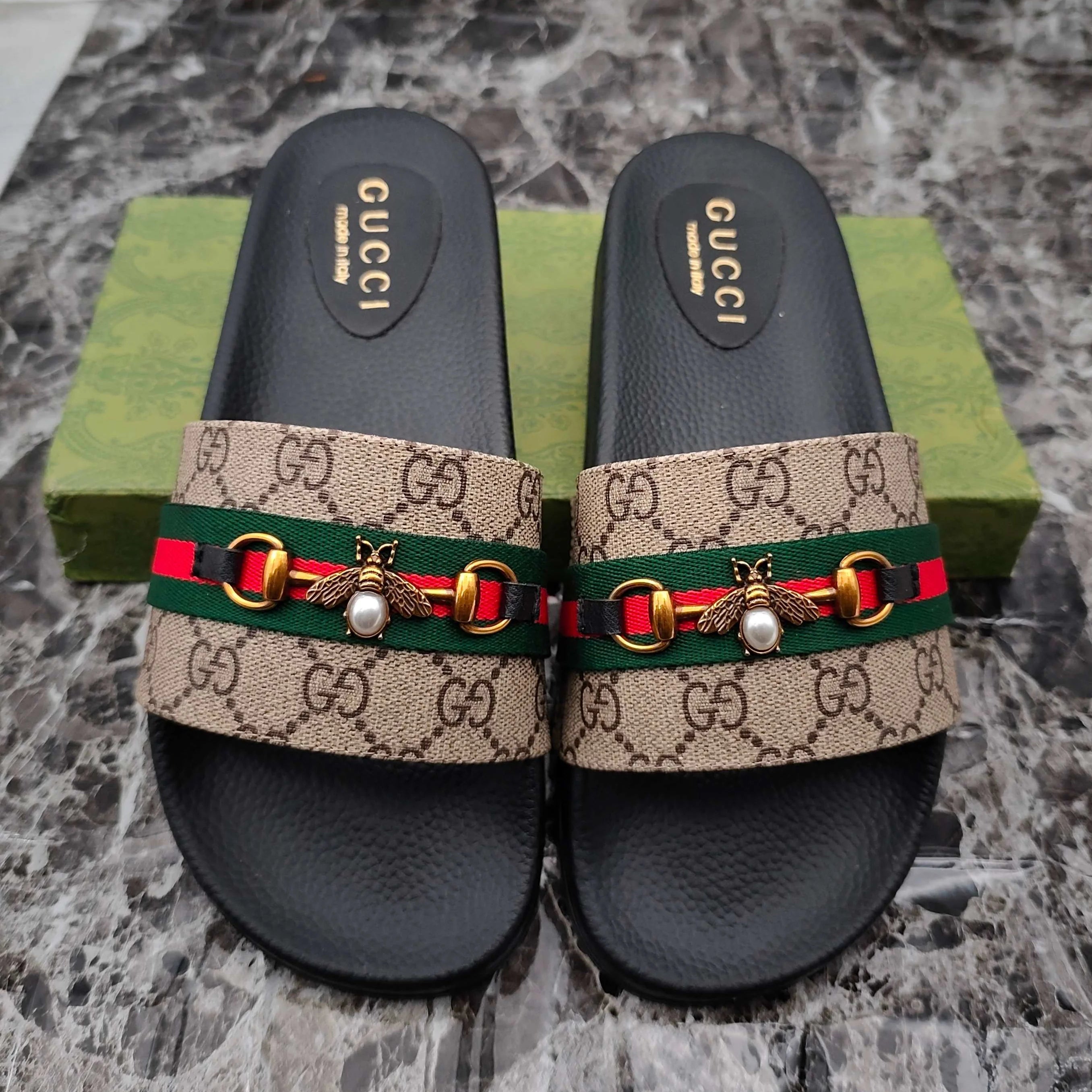 New fashion men's and women's sandal slippers 25032810