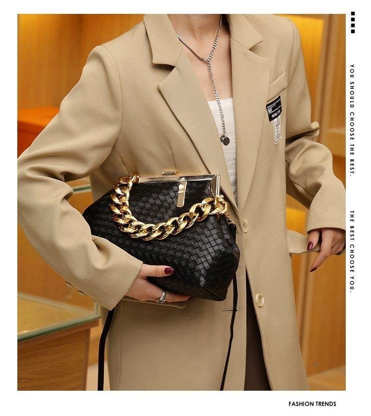 Fashion Woven All-match Shoulder Bag 1024071805