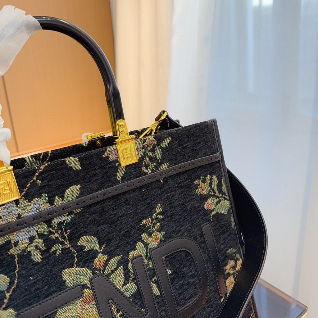 Embroidered floral tote bag 1824040707
