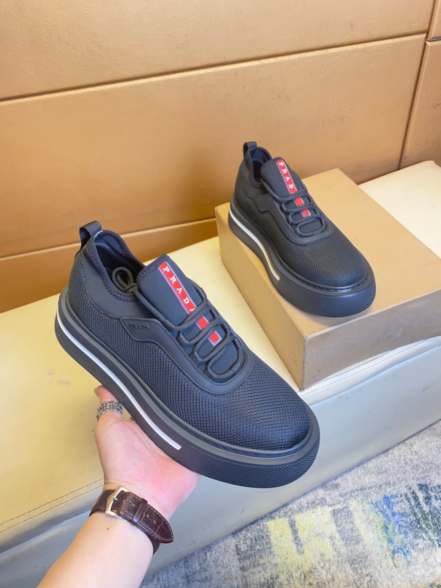 P Fashion Flying Knit Upper Thick-soled Casual Shoes 0724111110