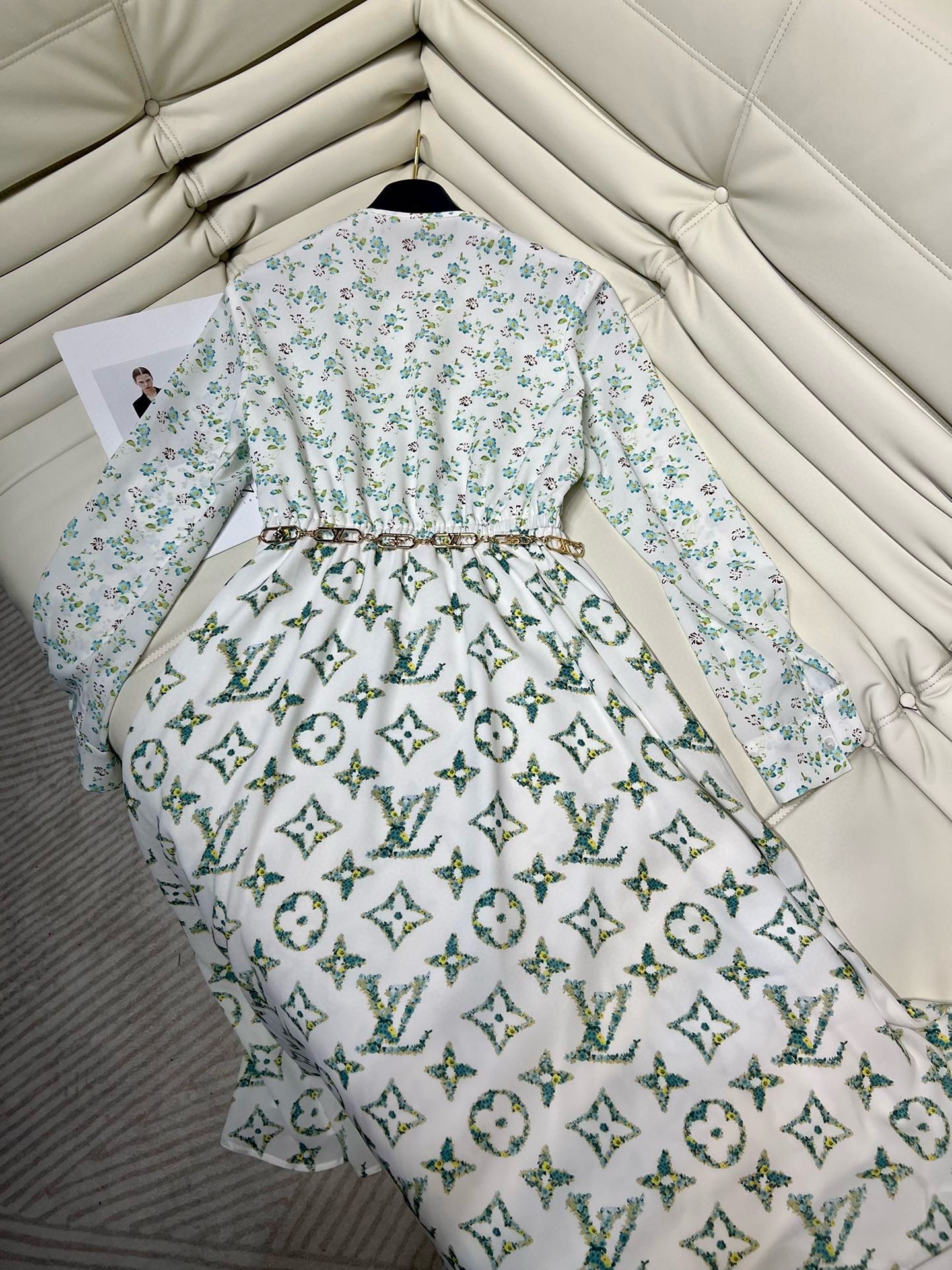 New small floral dress(With waist chain) 1824050608