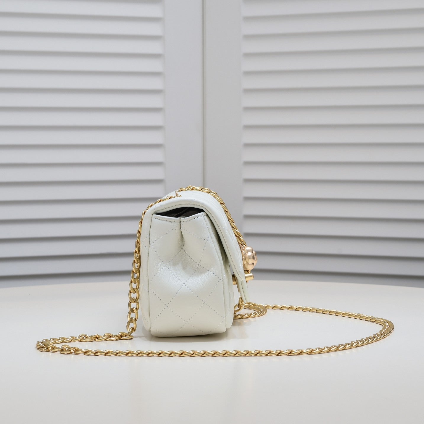 trendy camellia bag XC0823080405