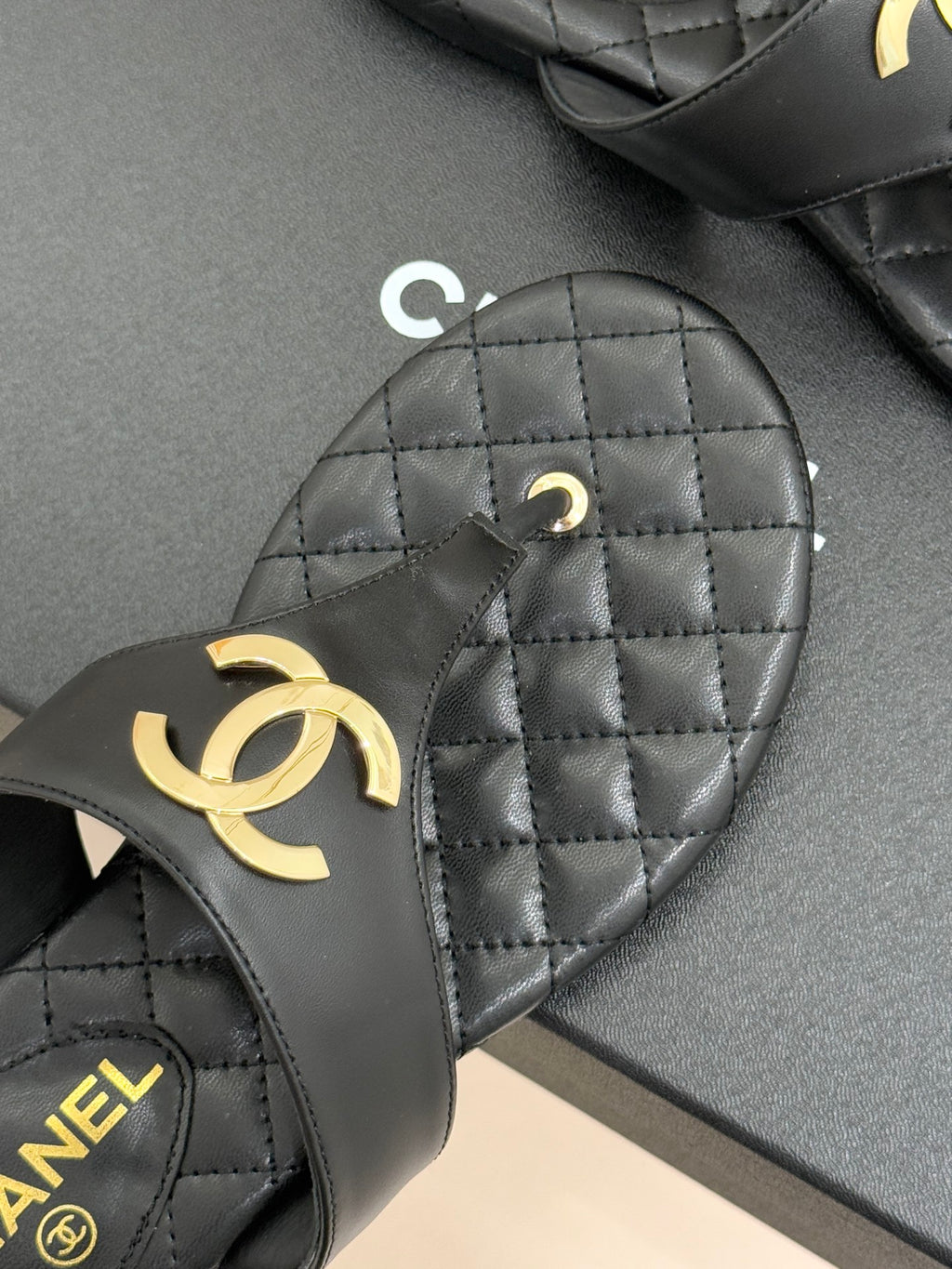 26SS New Women's Diamond Pattern Flip-Flops 0726031003