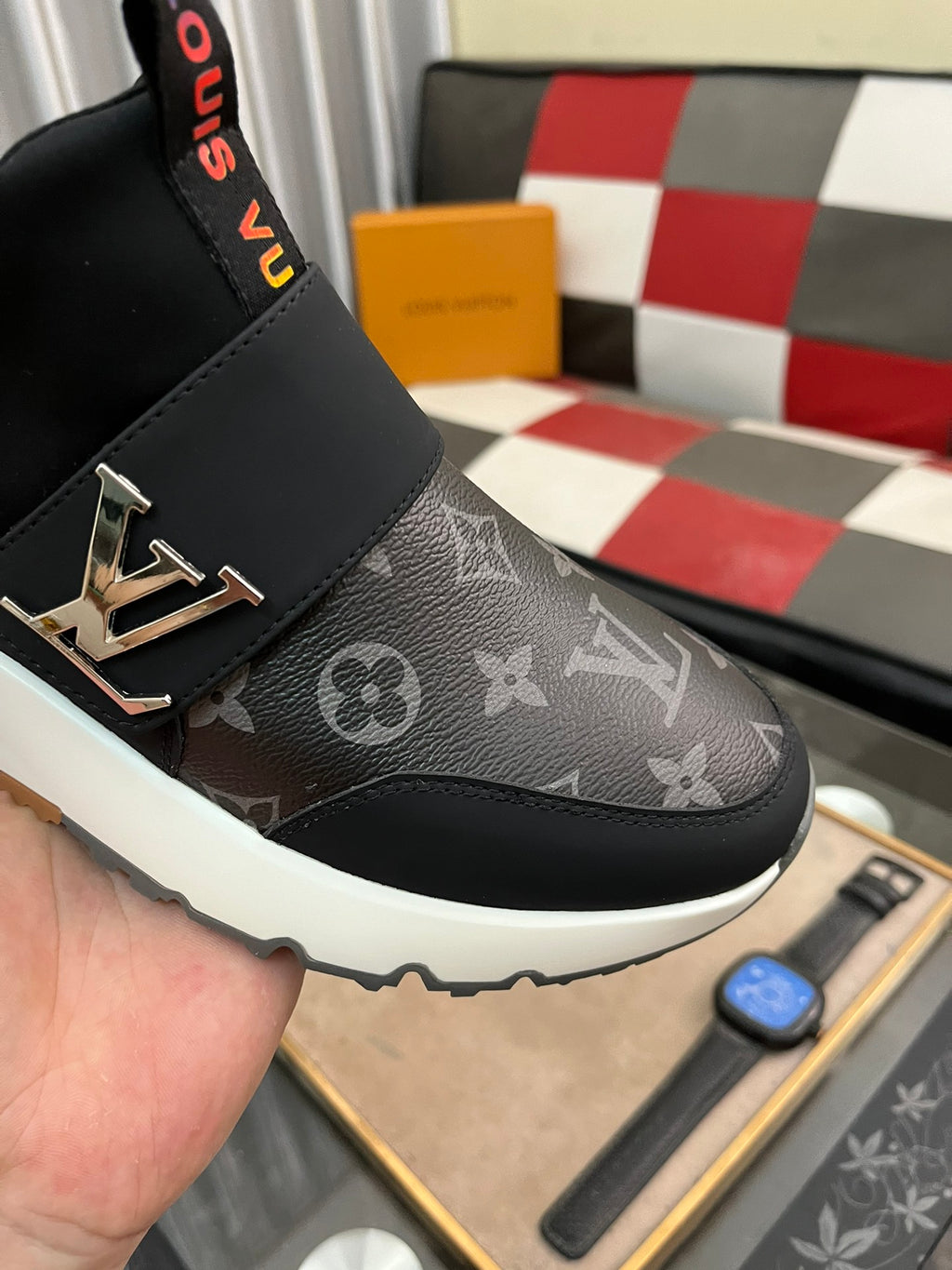 L fashion print rubber sole sneakers 0724120902