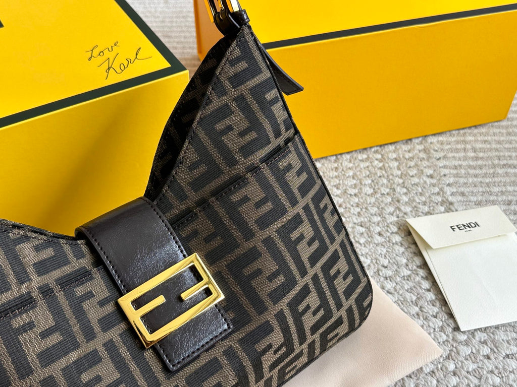 Fashionable single-shoulder Baguette Bag 0725090902