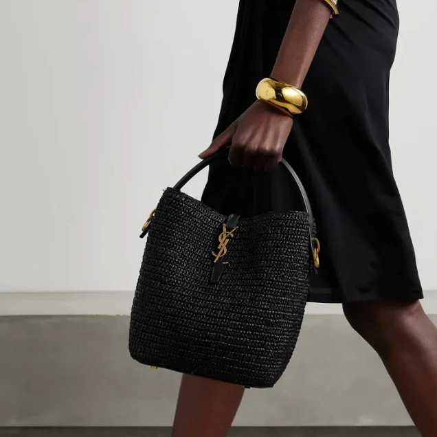 37 leather-trimmed raffia bucket bag 0725031307