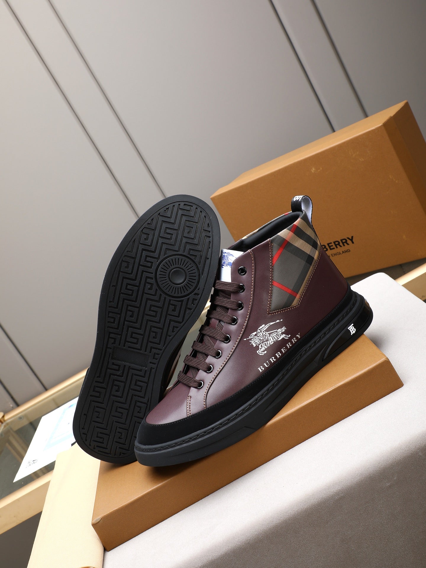 New high-top athletic casual shoes 0725122903