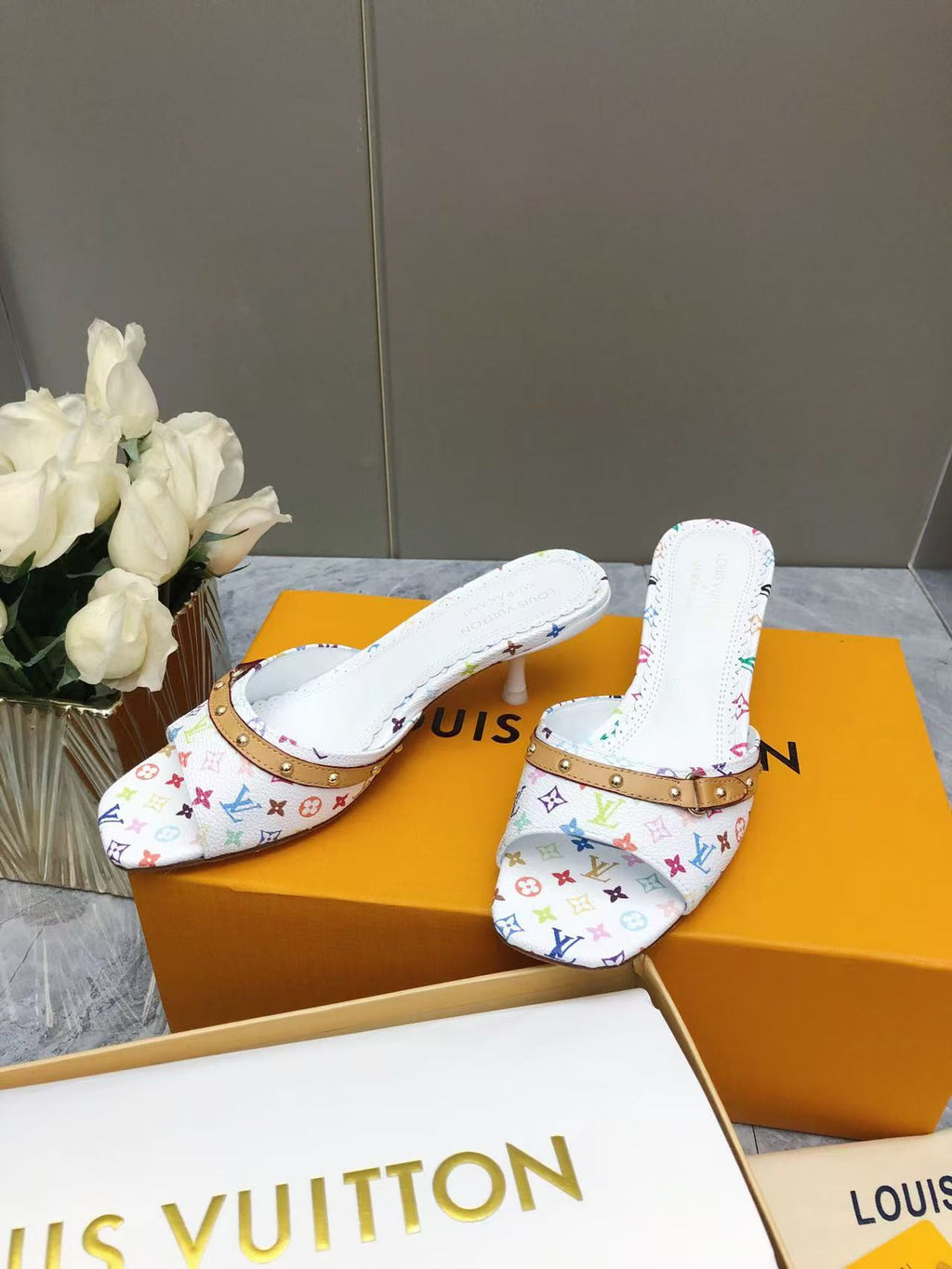 L fashion 3 color hot style high heel slippers 0725031902