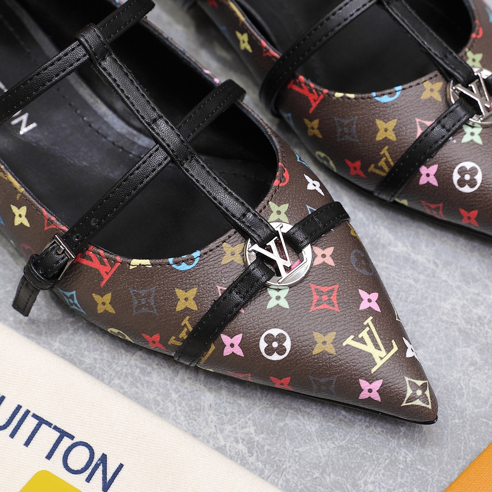 L25ss new pointed-toe flat sandals 0725102306