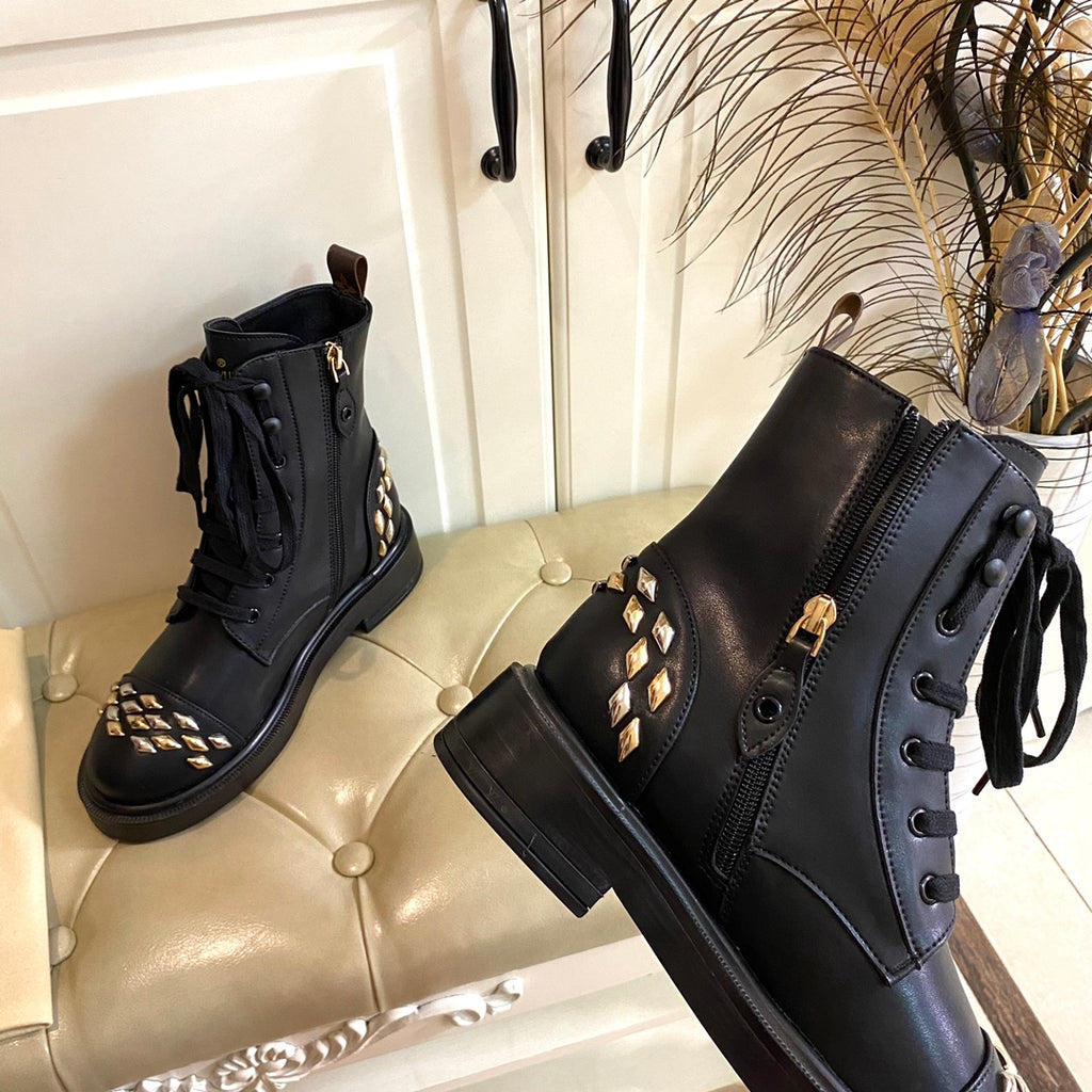 V cowhide/classic flower boots 0724090502