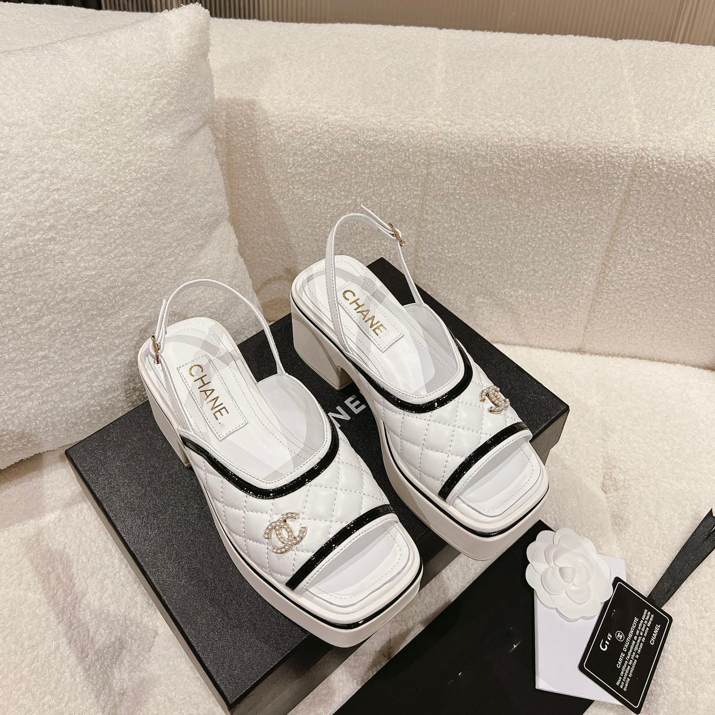 luxury platform sandals XC0723071703