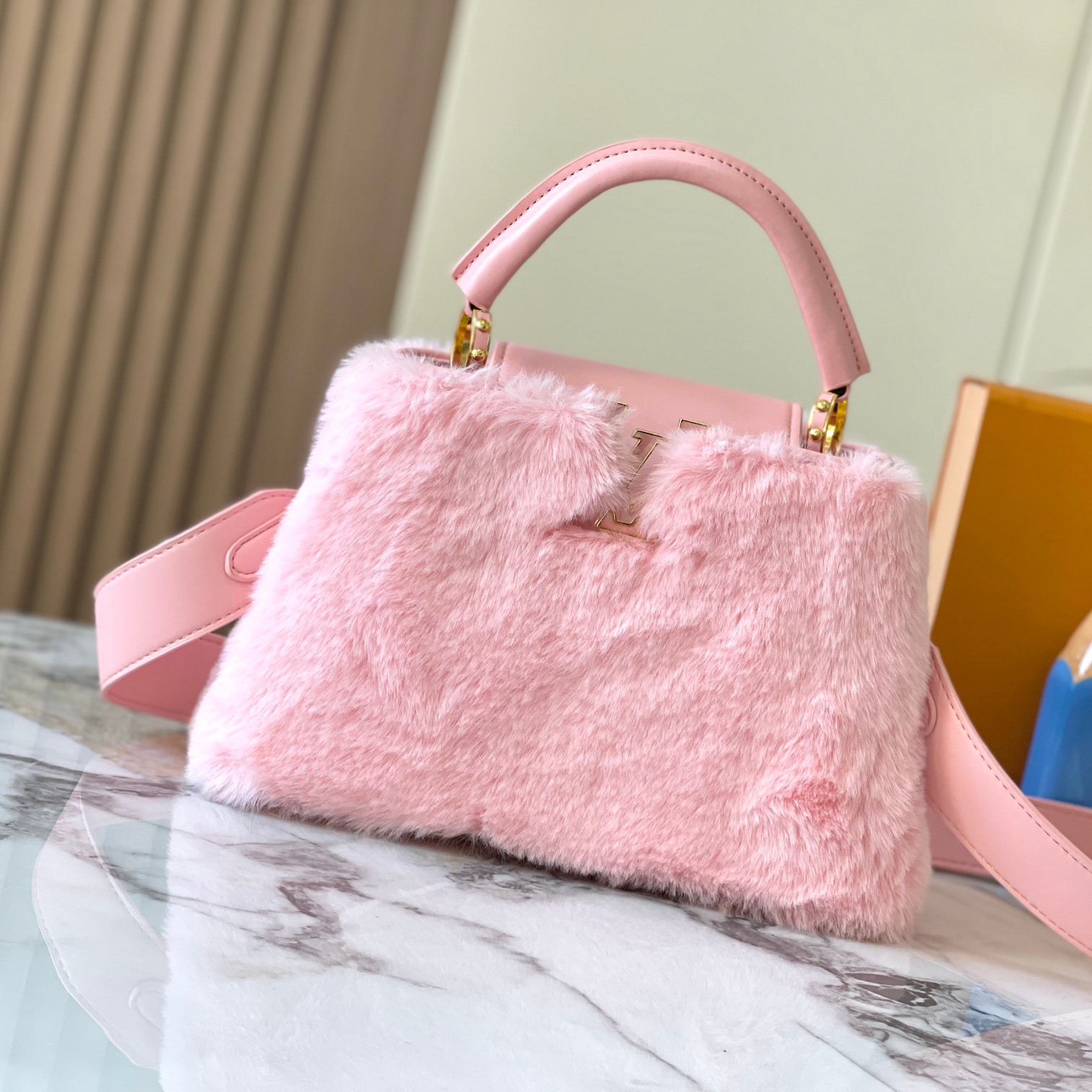 Luxurious mink fur shoulder and crossbody bag XC0723112701