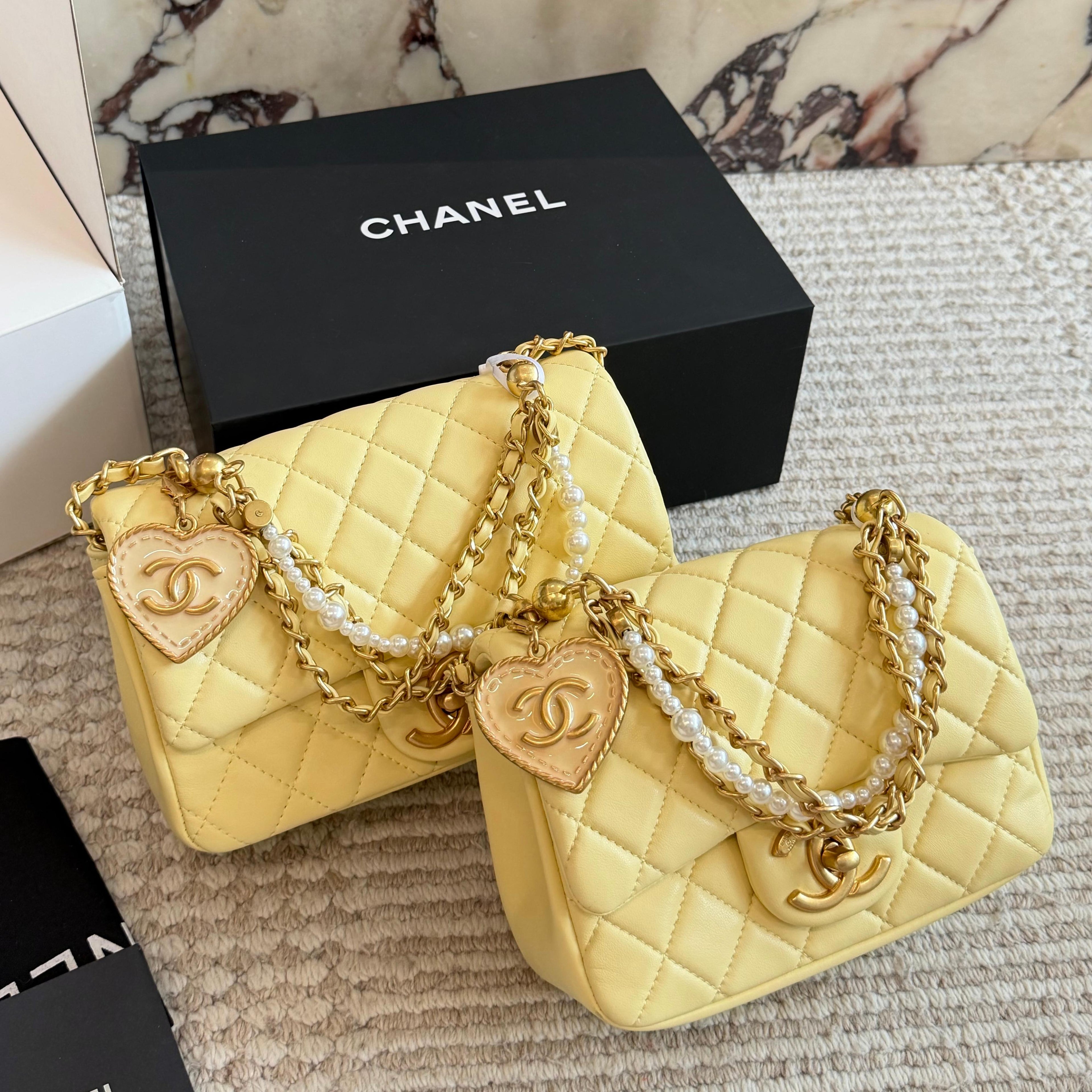 26SS New Women's Pearl Chain Bag 0726031007