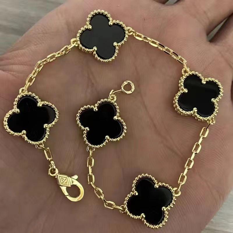 Versatile And Sophisticated Couple Bracelet 1024022615