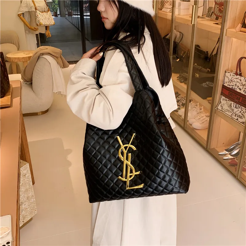 New large capacity tote bag 9000927006