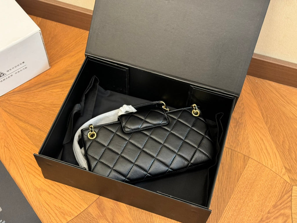 Double C Baguette Bag 0724082704