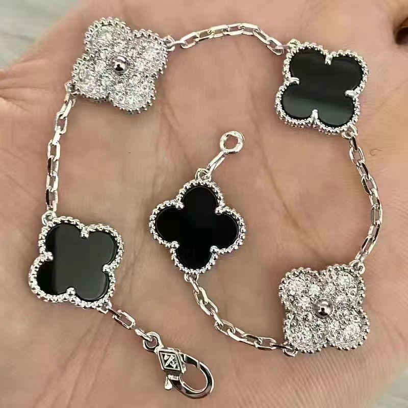 Versatile And Sophisticated Couple Bracelet 1024022615