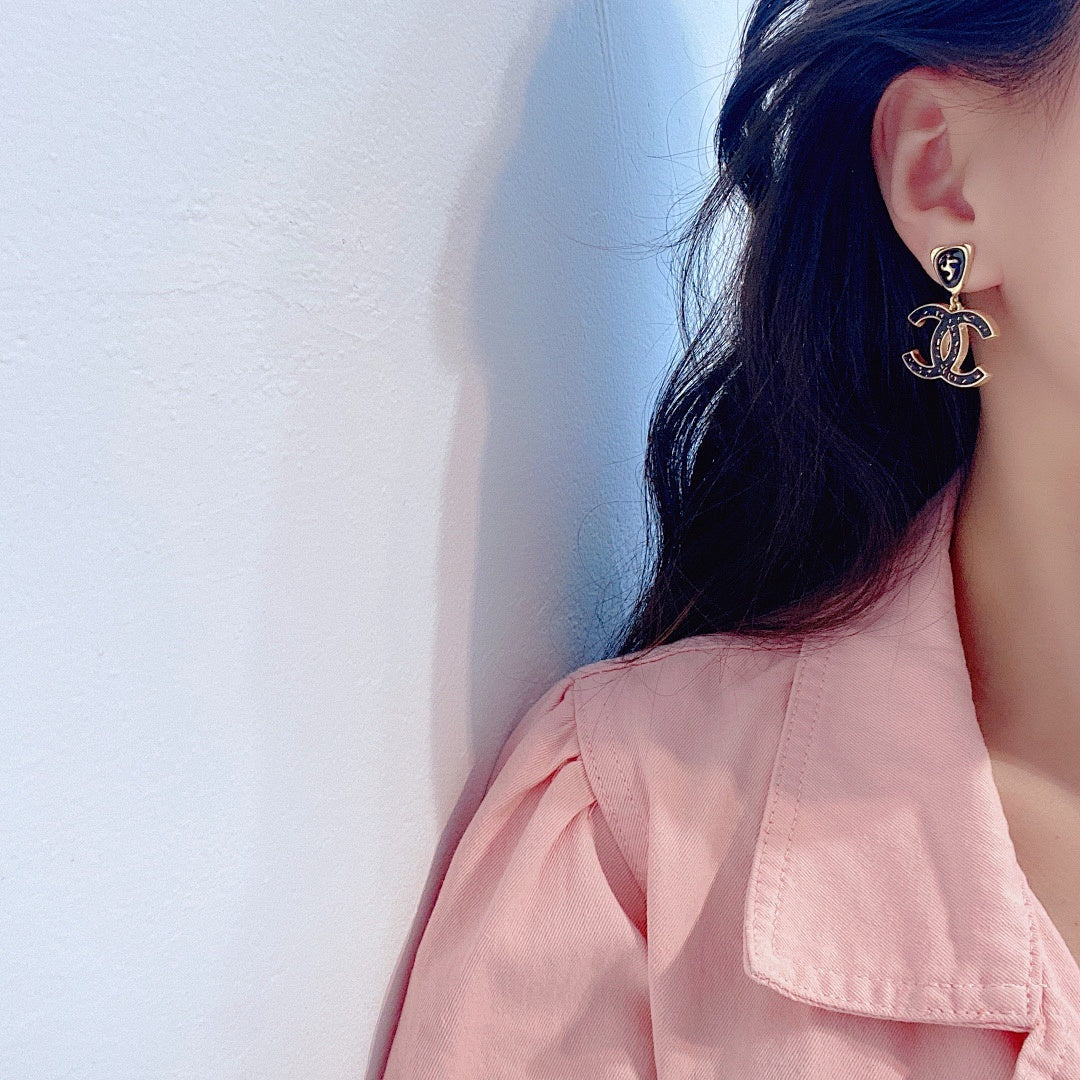 Women's Luxury CC Dangle Earrings XZ1326092814