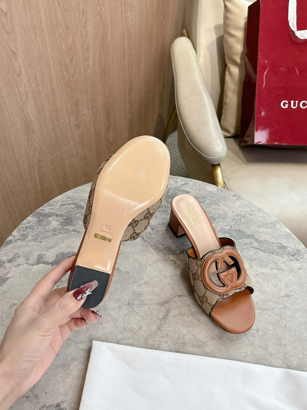 high-heeled slippers 0725101408