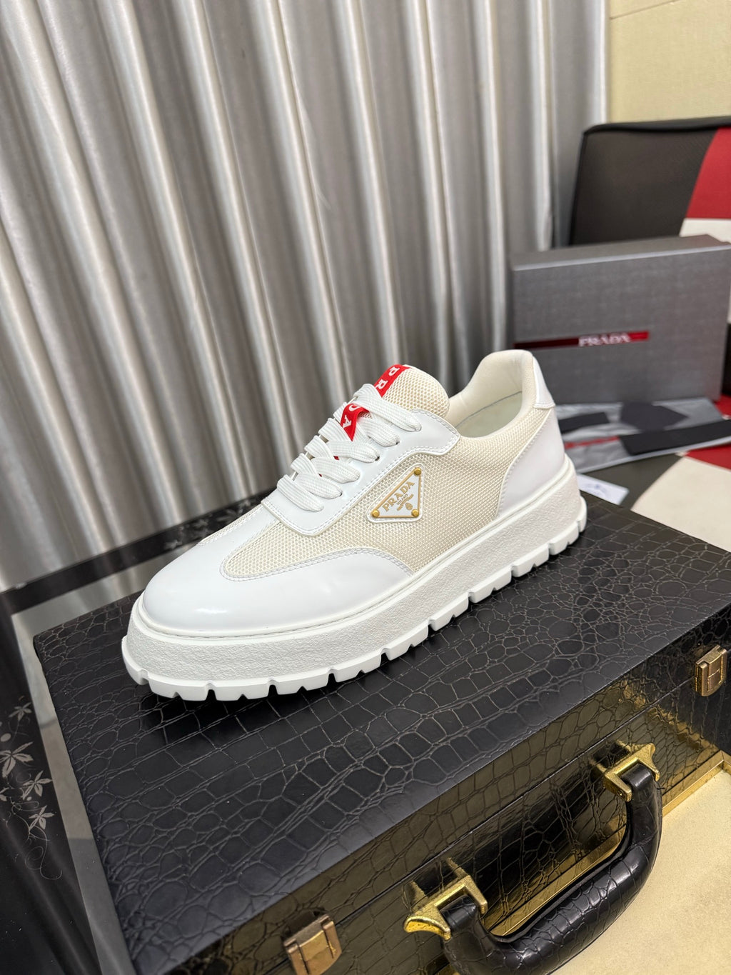 PRD's new fashionable sneakers 0726040803