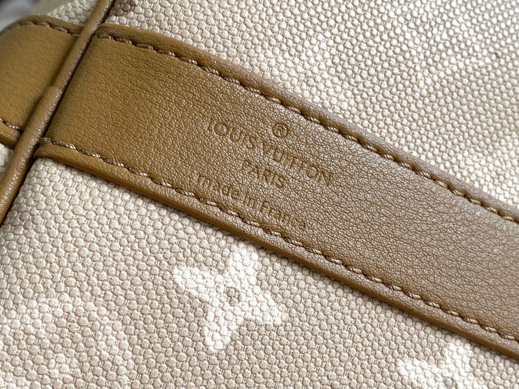 L & V Stylish Canvas Travel Tag M0726051909