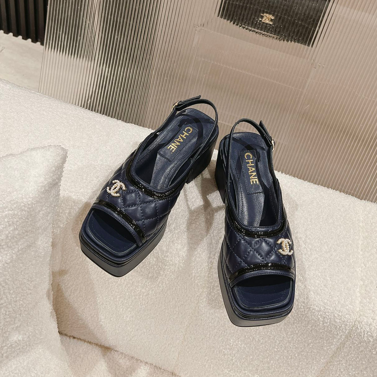 luxury platform sandals XC0723071703