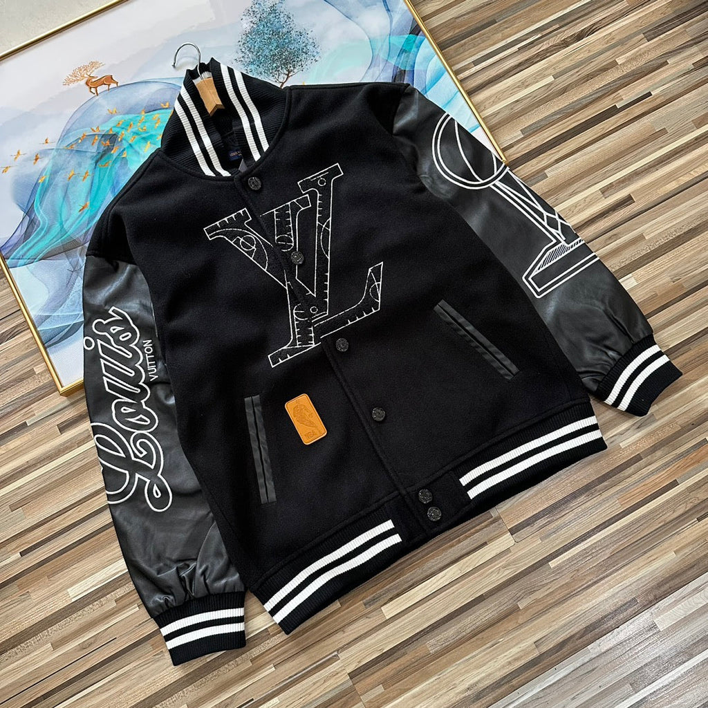 Embroidered leather sleeve baseball jacket XC0823102608