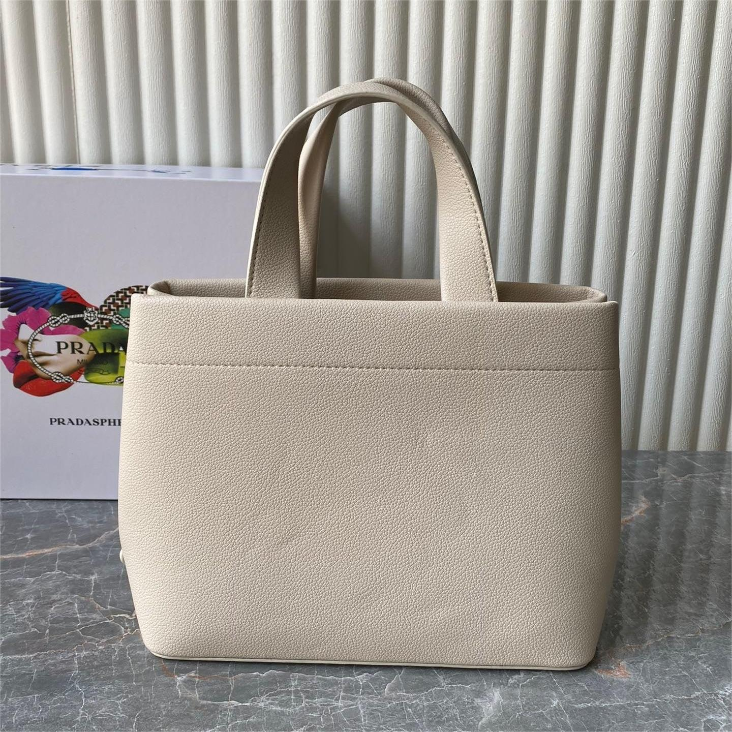 P Handbag Small Tote Bag 0725031314
