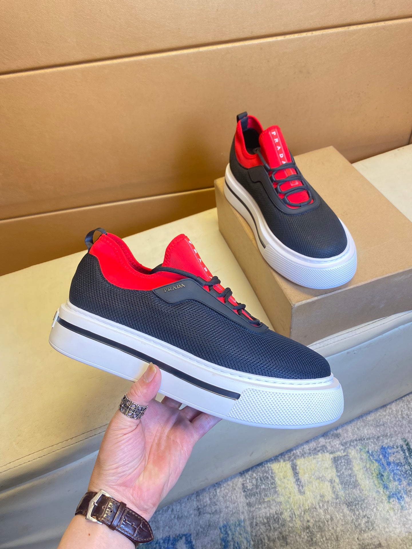 P Fashion Flying Knit Upper Thick-soled Casual Shoes 0724111110