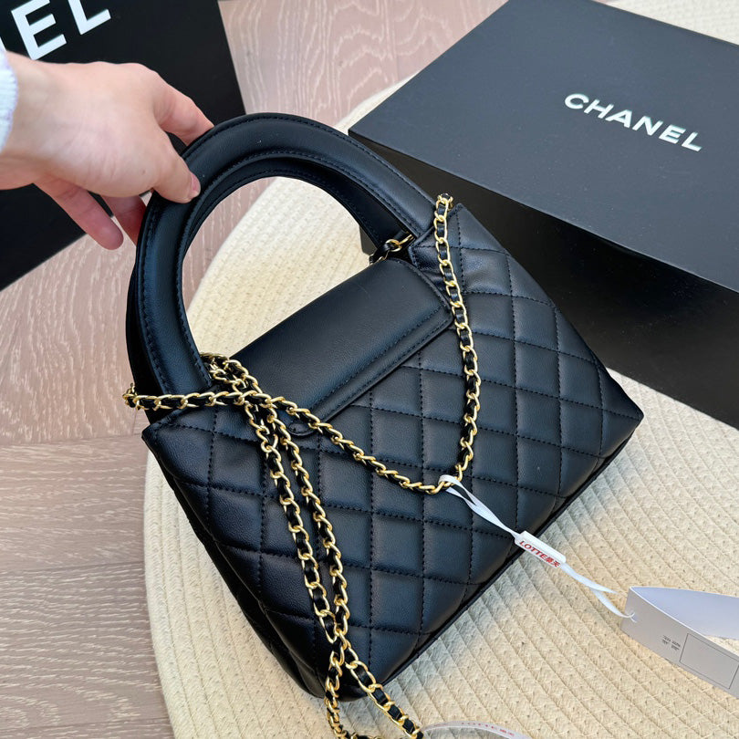 Chain Handbag 1824061113