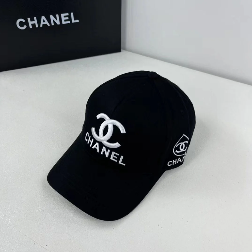 Small Fragrant Letter Embroidered Baseball Cap 0726080314