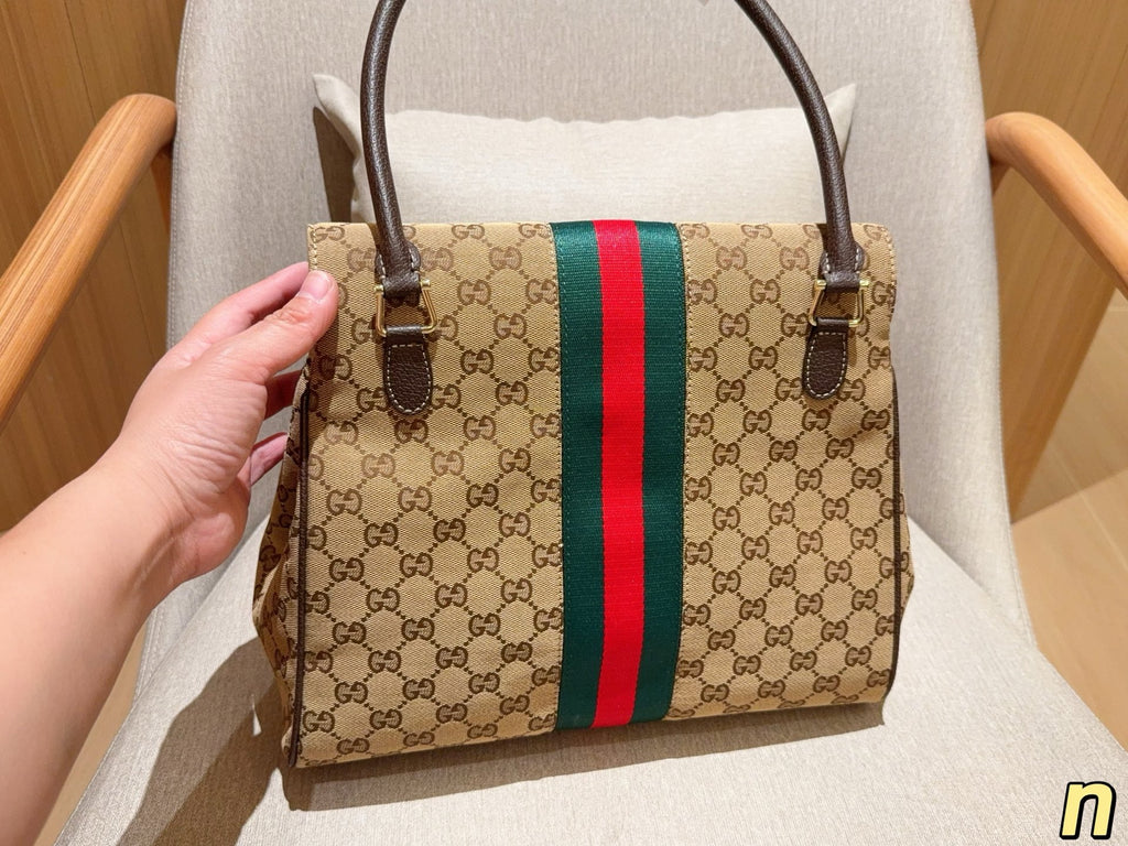 Stylish new handbag 0726041702