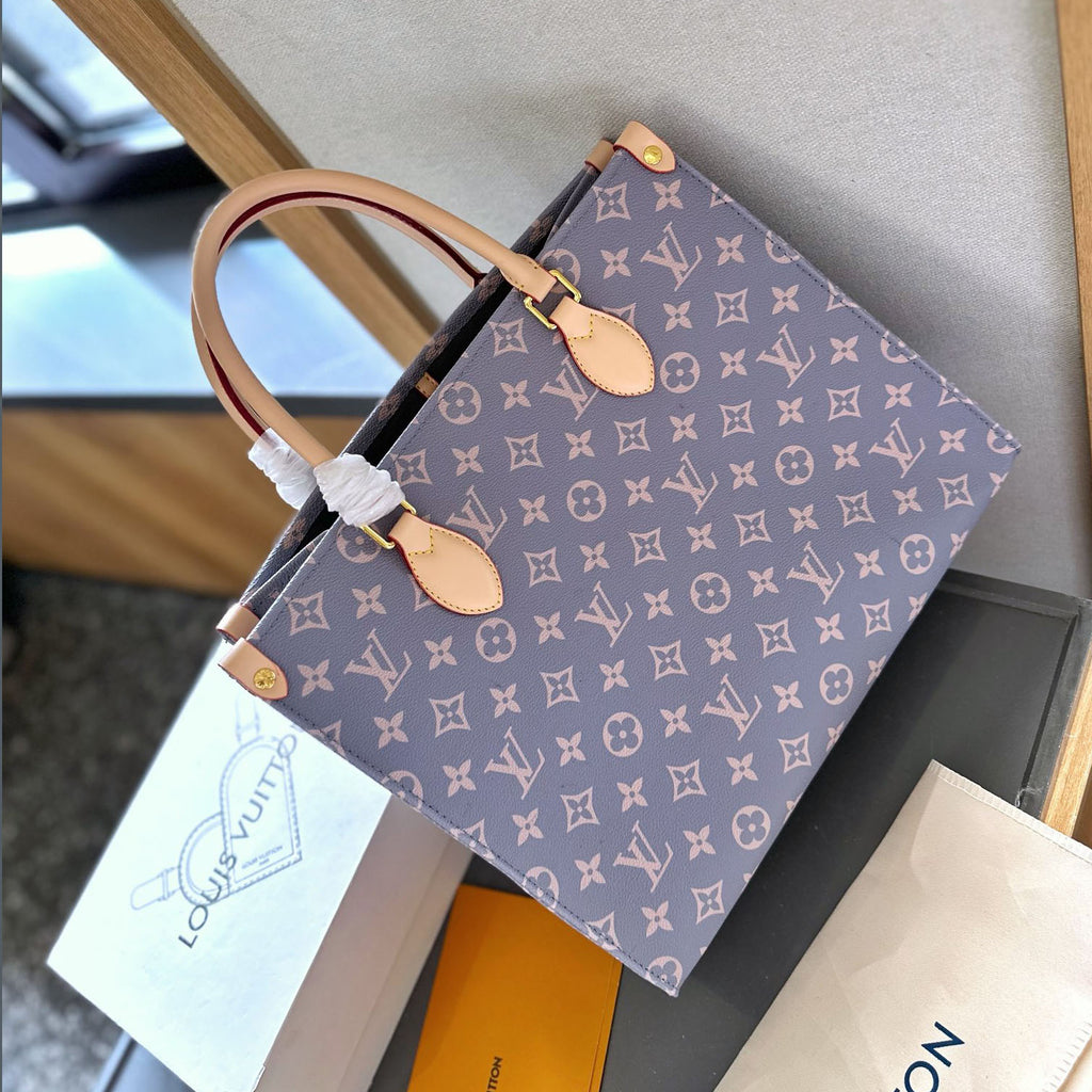 L OnTheGo Medium Handbag XC24092426