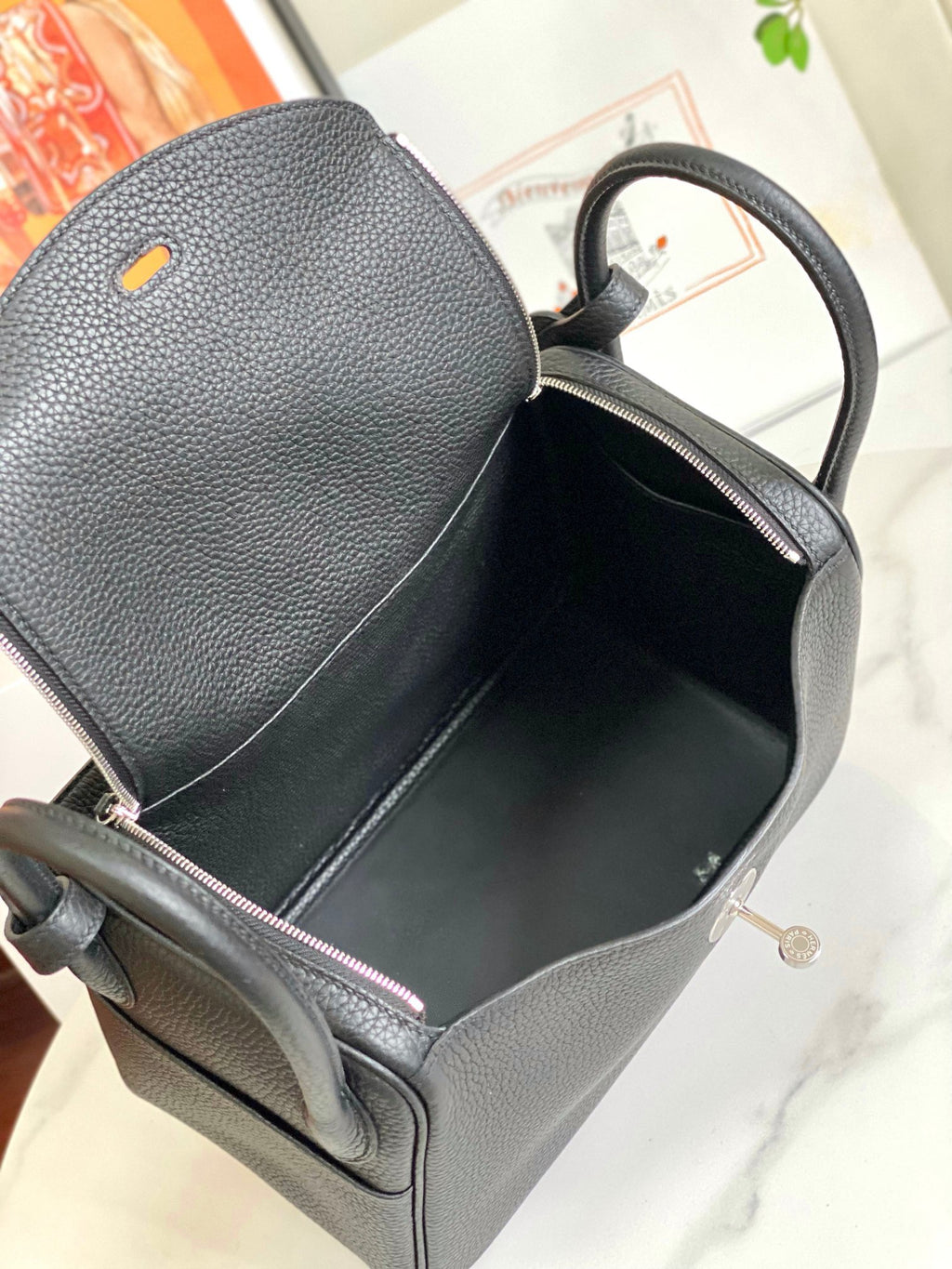 H Classic Handbag Lindy Bag 0724101018