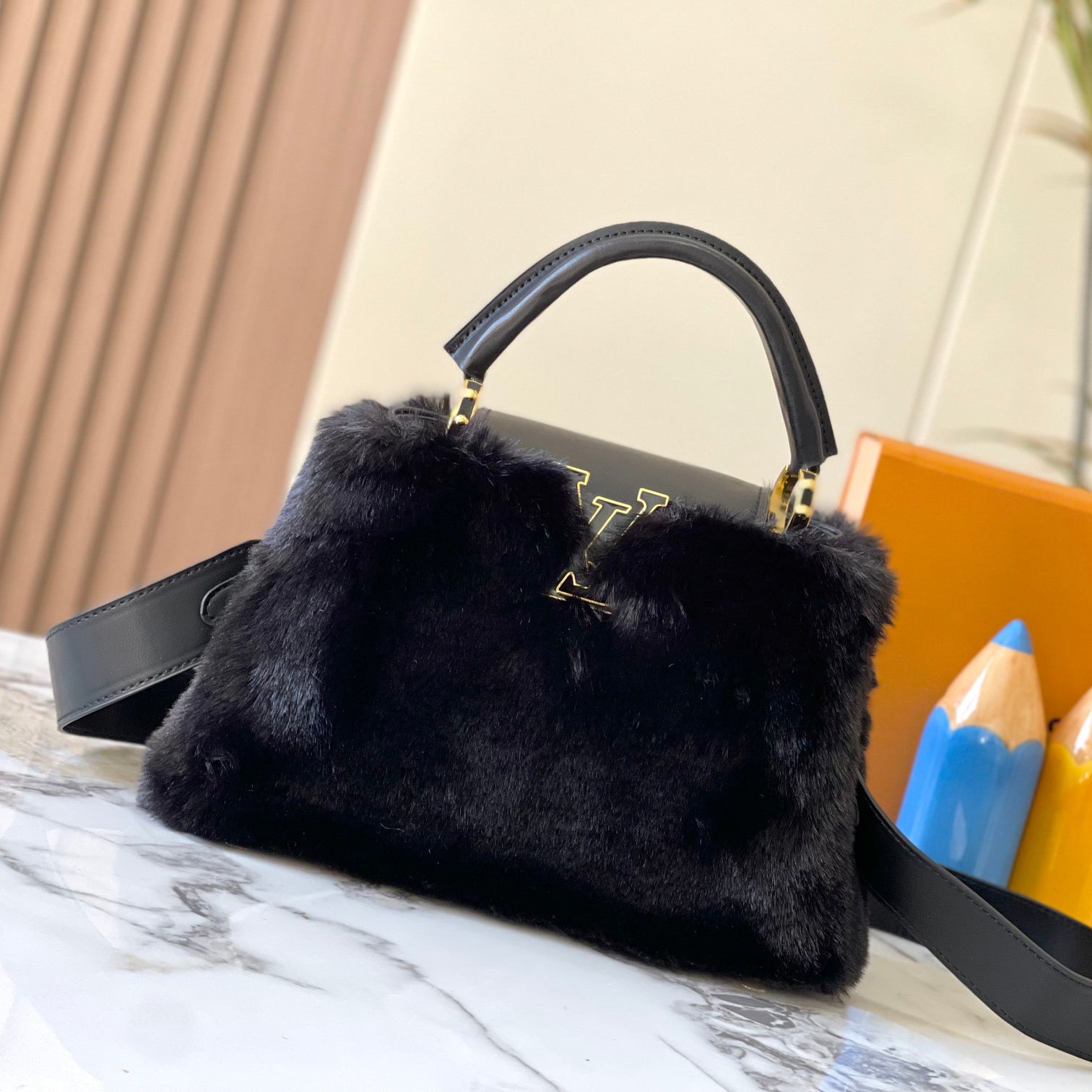 Luxurious mink fur shoulder and crossbody bag XC0723112701
