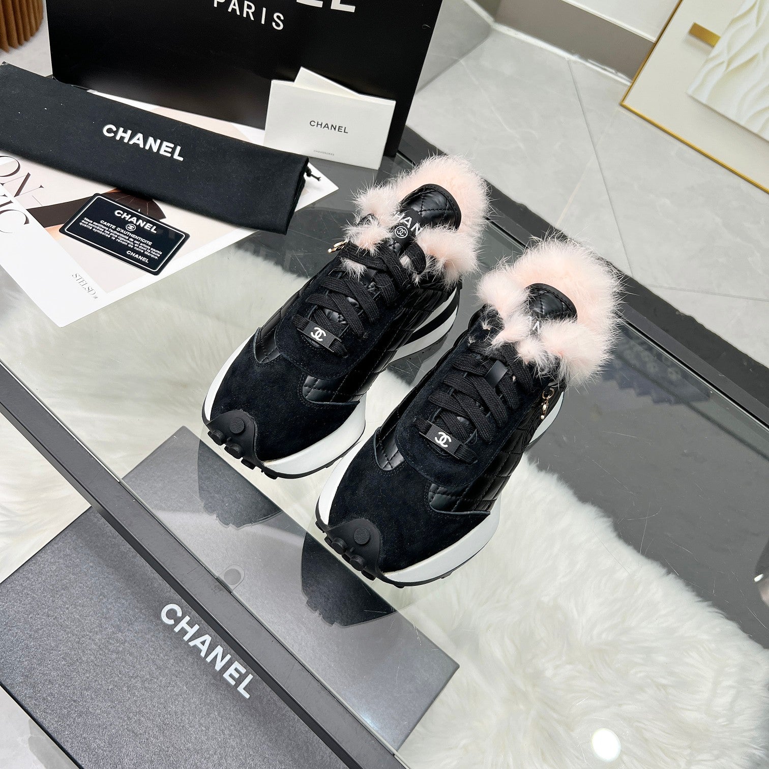 CH New Thick-soled Fashion Sneakers fb0424091109