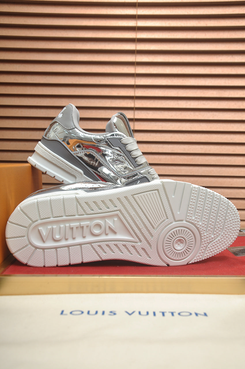 V Fashion Men's Runway Sneakers 0725121801