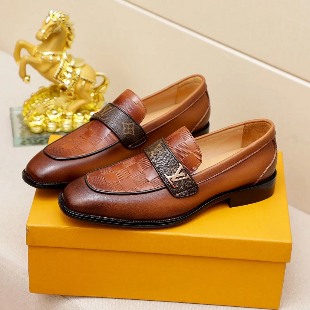 V logo men's formal business shoes